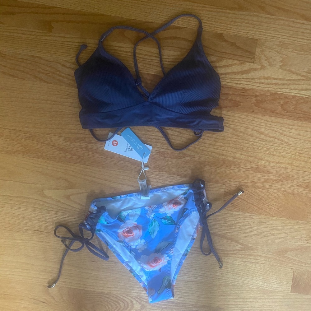 Cupshe blue & floral lace-up bikini